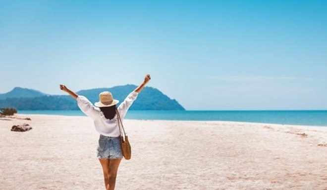 Seoul: K-Wave, Royal Palaces & Midnight Street Food Adventures