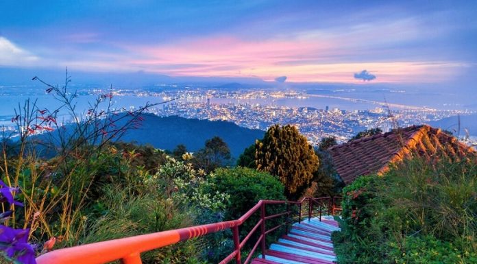 India’s Golden Triangle: A Kaleidoscope of Delhi, Jaipur & Agra