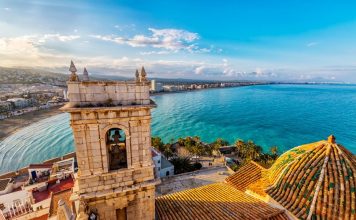 Rwanda’s Volcanoes NP: Tracking Mountain Gorillas in the Mist