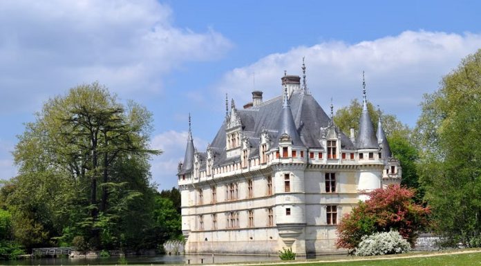Loire Valley Castles: A Renaissance Treasure Trail Along the River