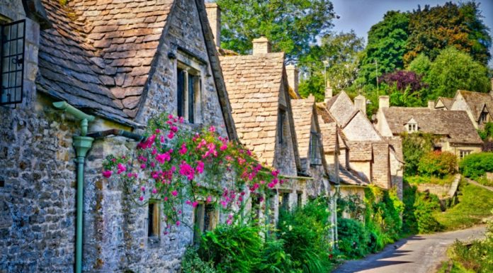 The Cotswolds: Lose Yourself in Honey-Hued Villages & Discover Quintessential English Country Charm